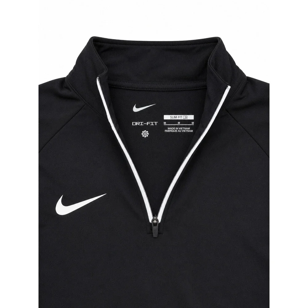 Nike Men's Dri-FIT Quarter-Zip Pullover in Black